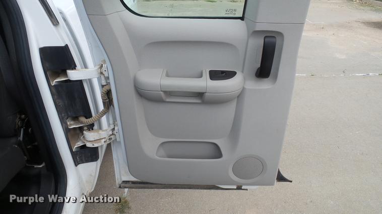 image for item DA1176 2009 Chevrolet Silverado 1500 Ext. Cab pickup truck