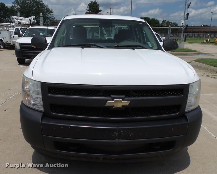 image for item DA1177 2008 Chevrolet Silverado 1500 Ext. Cab pickup truck