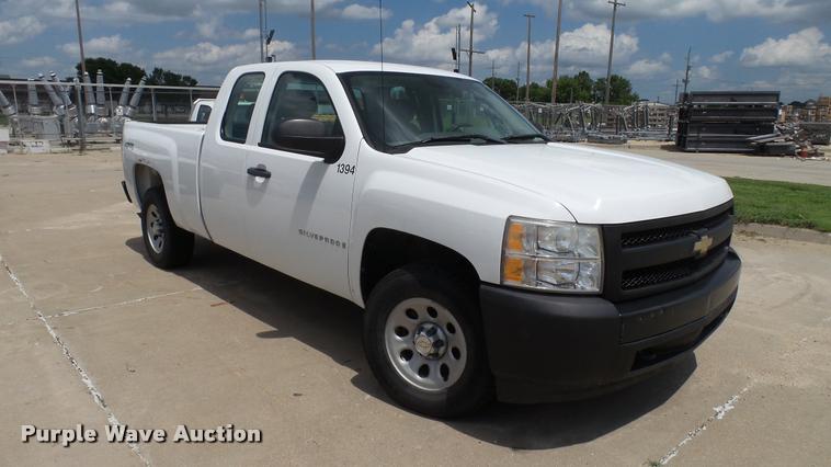 image for item DA1177 2008 Chevrolet Silverado 1500 Ext. Cab pickup truck
