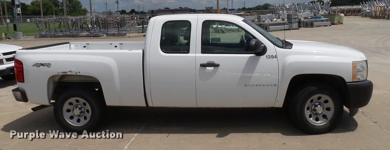 image for item DA1177 2008 Chevrolet Silverado 1500 Ext. Cab pickup truck