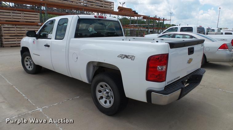 image for item DA1177 2008 Chevrolet Silverado 1500 Ext. Cab pickup truck