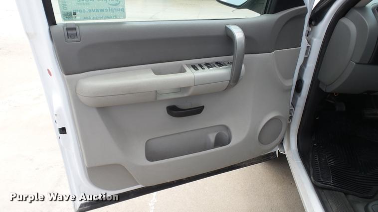 image for item DA1177 2008 Chevrolet Silverado 1500 Ext. Cab pickup truck