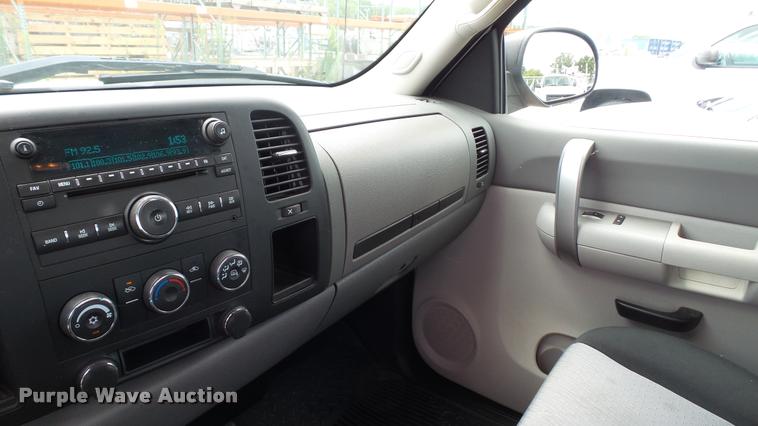 image for item DA1177 2008 Chevrolet Silverado 1500 Ext. Cab pickup truck