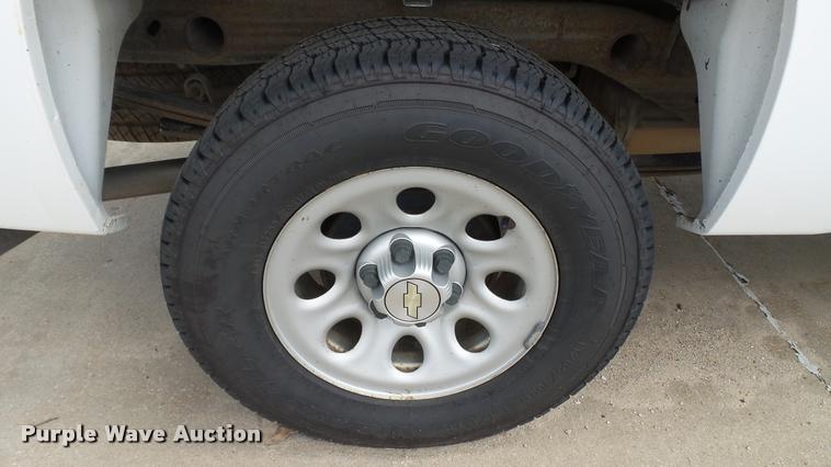 image for item DA1177 2008 Chevrolet Silverado 1500 Ext. Cab pickup truck