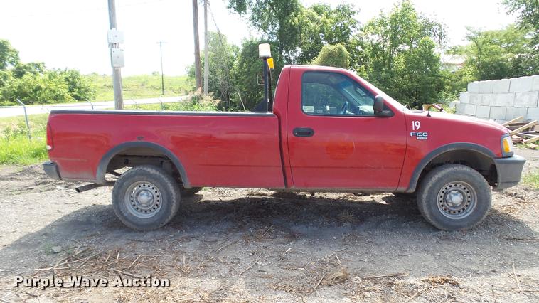 image for item DA1702 1998 Ford F150 pickup truck