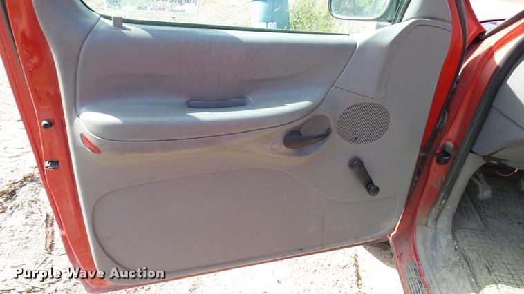 image for item DA1702 1998 Ford F150 pickup truck