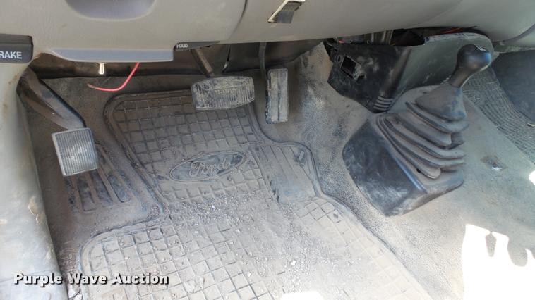 image for item DA1702 1998 Ford F150 pickup truck