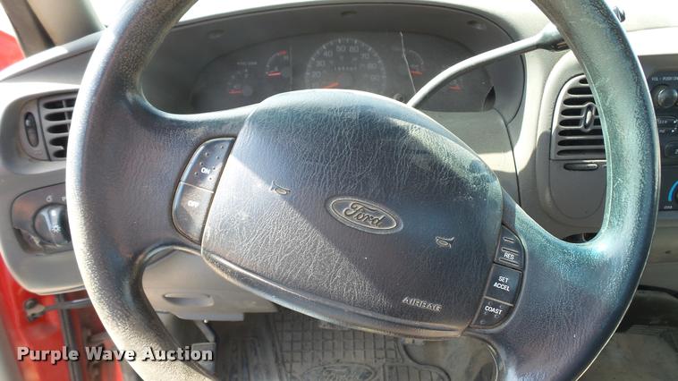 image for item DA1702 1998 Ford F150 pickup truck