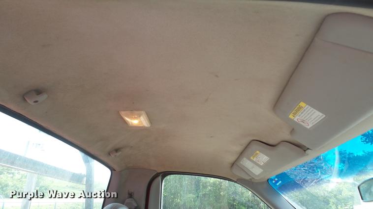 image for item DA1702 1998 Ford F150 pickup truck