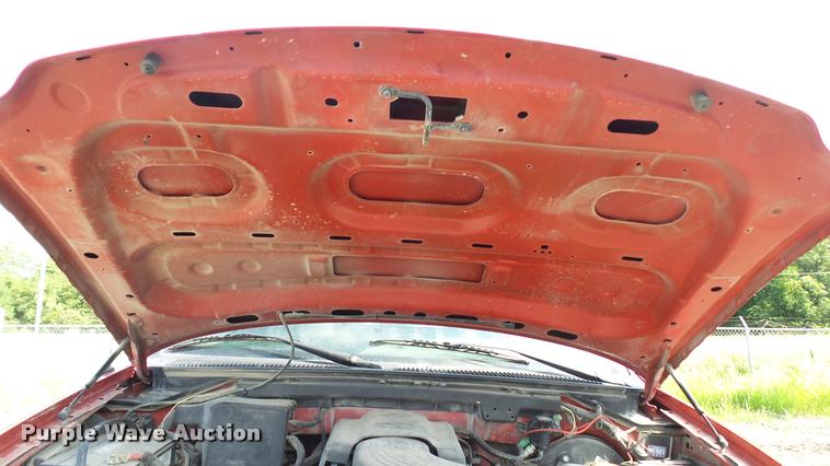 image for item DA1702 1998 Ford F150 pickup truck