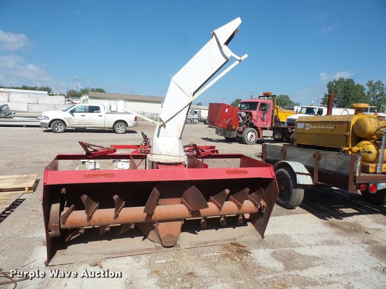 image for item DA1709 Lundell 3400 snow blower