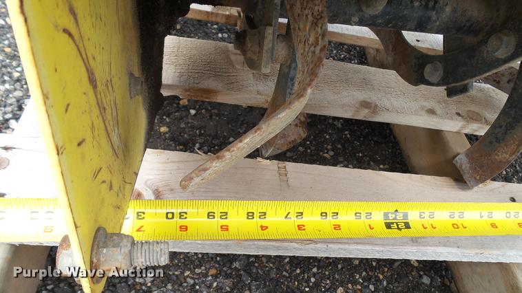 image for item DA1939 John Deere tiller attachment