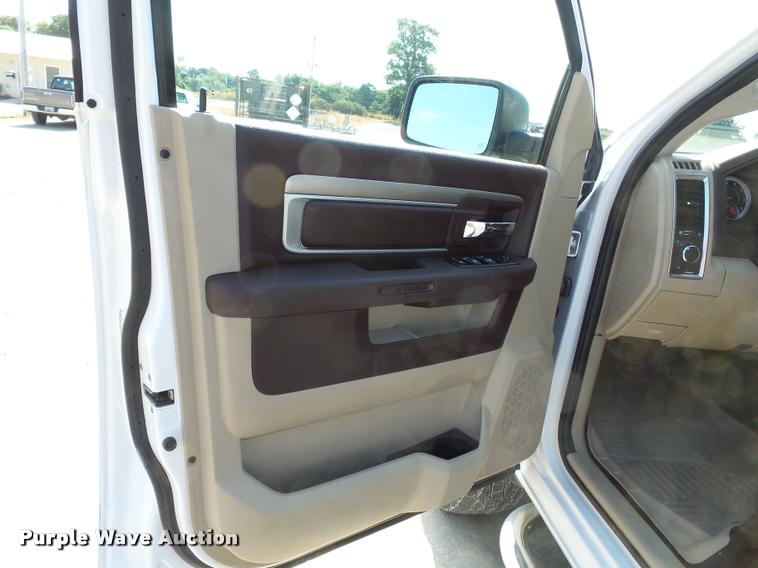 image for item DA2345 2014 Dodge Ram 2500 Crew Cab pickup truck