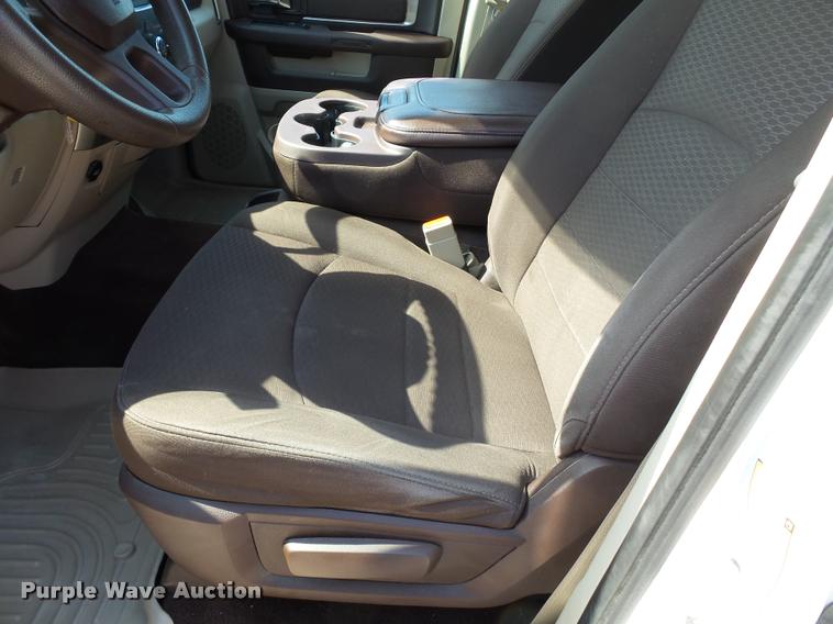 image for item DA2345 2014 Dodge Ram 2500 Crew Cab pickup truck