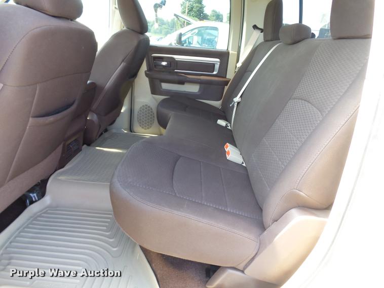 image for item DA2345 2014 Dodge Ram 2500 Crew Cab pickup truck