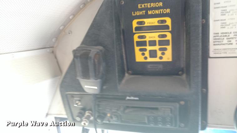 image for item DA5746 1995 Genesis AM Tran school bus