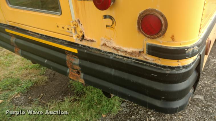 image for item DA5746 1995 Genesis AM Tran school bus