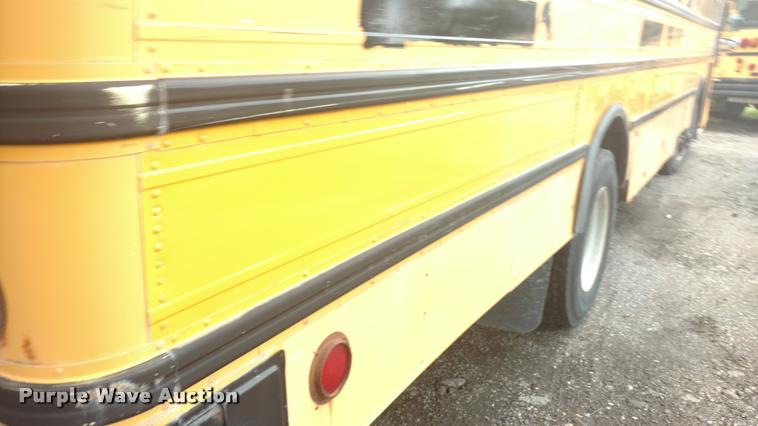 image for item DA5746 1995 Genesis AM Tran school bus