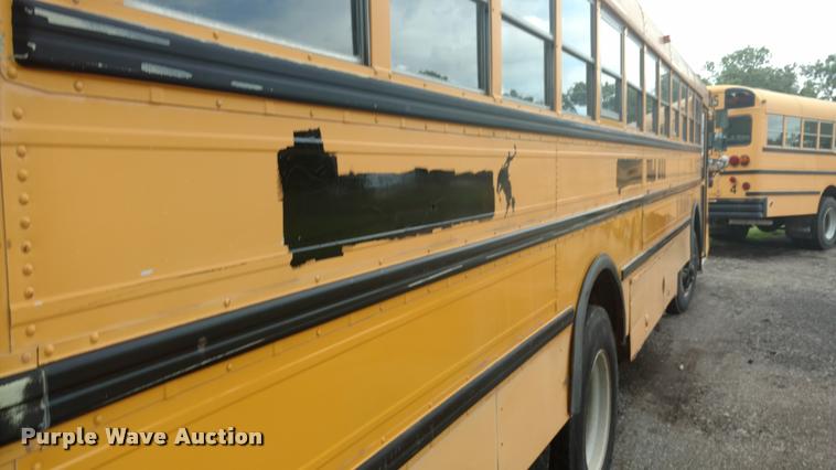 image for item DA5746 1995 Genesis AM Tran school bus