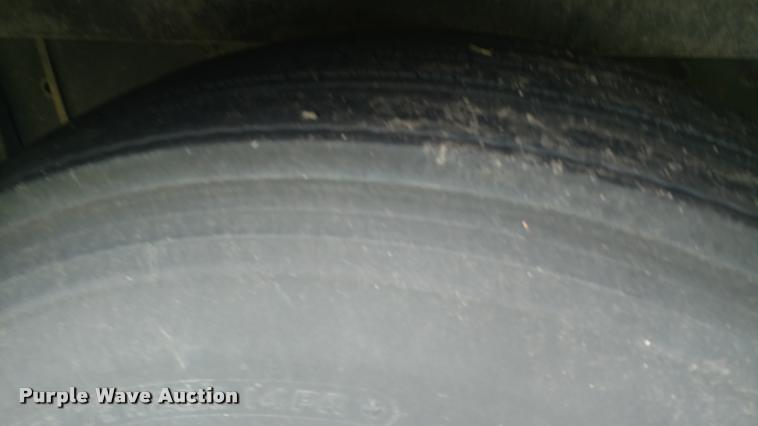 image for item DA5746 1995 Genesis AM Tran school bus