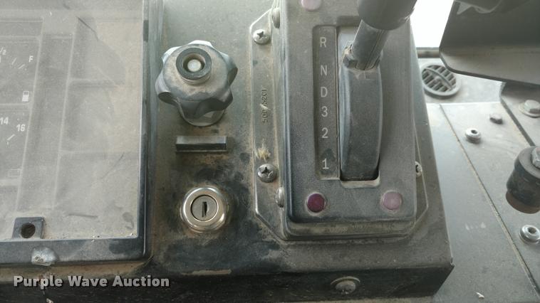 image for item DA5747 1996 Genesis AM Tran schoolbus