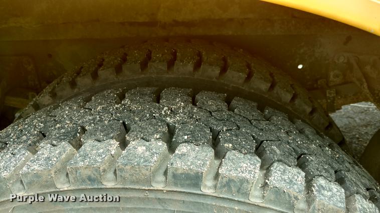 image for item DA5747 1996 Genesis AM Tran schoolbus