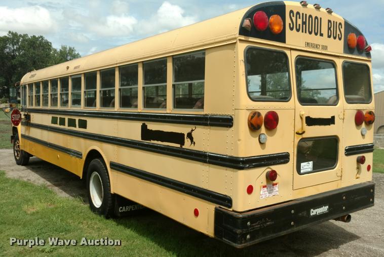 image for item DA5748 1994 Ford B700 school bus