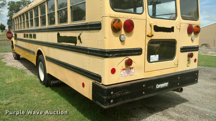 image for item DA5748 1994 Ford B700 school bus