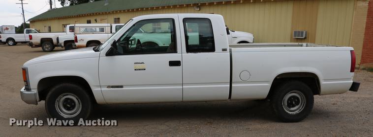 image for item DA6835 1994 Chevrolet Cheyenne 1500 Ext. Cab pickup truck