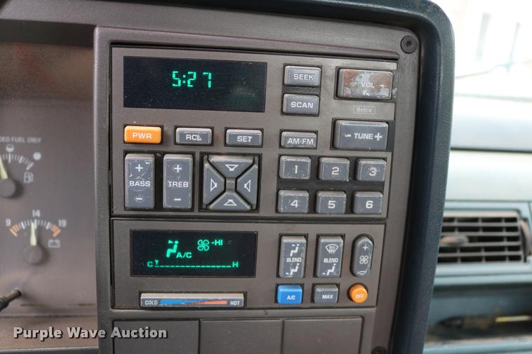 image for item DA6835 1994 Chevrolet Cheyenne 1500 Ext. Cab pickup truck