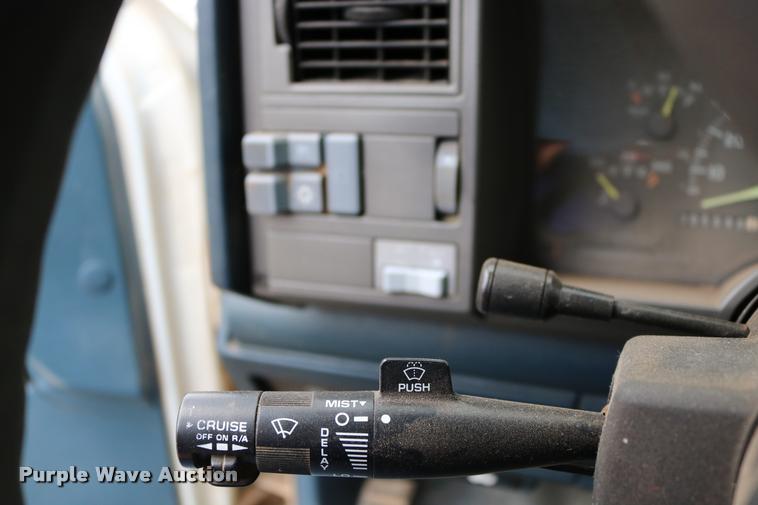 image for item DA6835 1994 Chevrolet Cheyenne 1500 Ext. Cab pickup truck