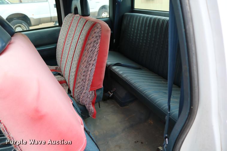 image for item DA6835 1994 Chevrolet Cheyenne 1500 Ext. Cab pickup truck