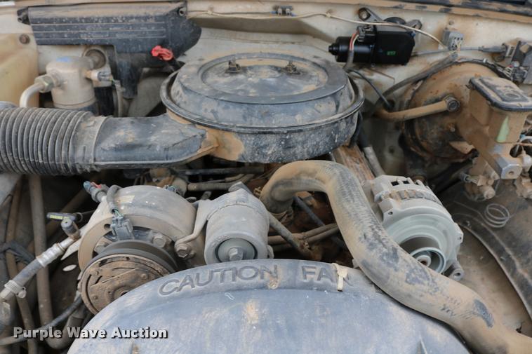 image for item DA6835 1994 Chevrolet Cheyenne 1500 Ext. Cab pickup truck