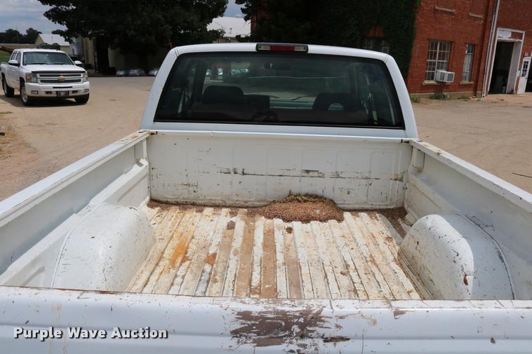 image for item DA6835 1994 Chevrolet Cheyenne 1500 Ext. Cab pickup truck