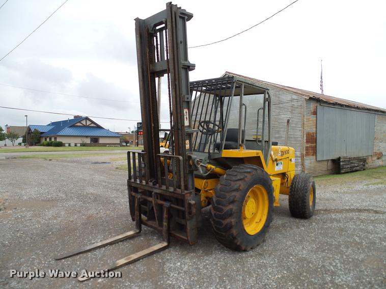 image for item DA6855 1995 JCB 930 forklift