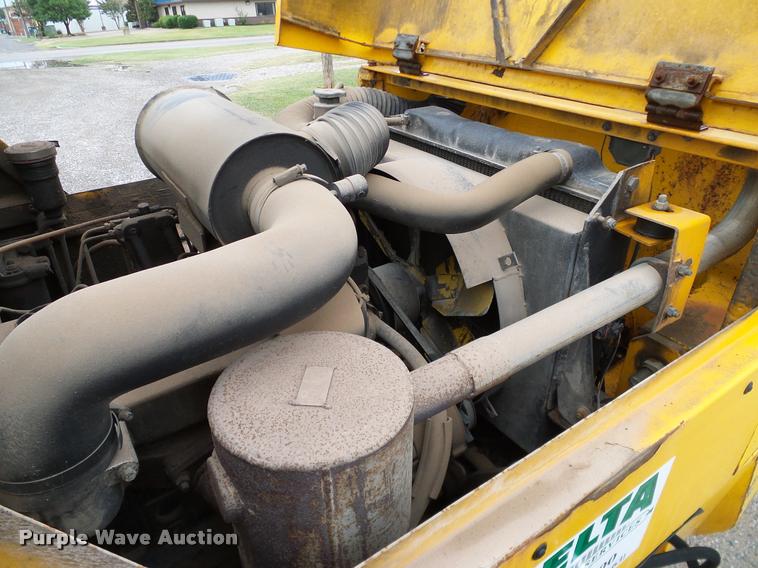 image for item DA6855 1995 JCB 930 forklift