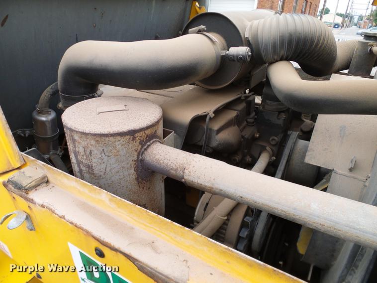 image for item DA6855 1995 JCB 930 forklift