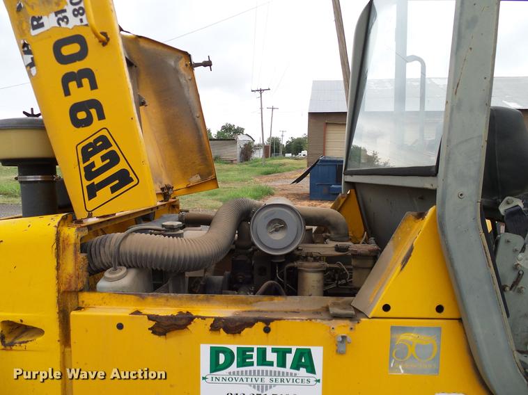 image for item DA6855 1995 JCB 930 forklift