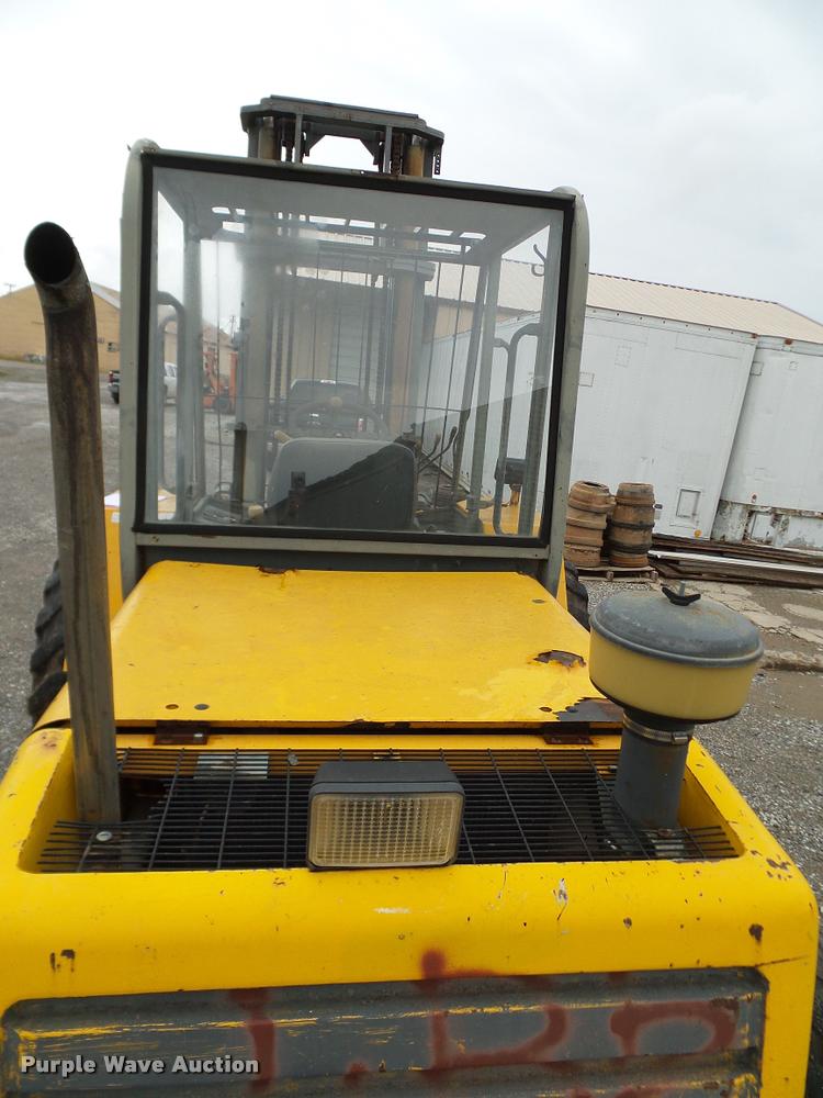 image for item DA6855 1995 JCB 930 forklift