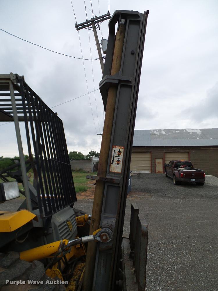 image for item DA6855 1995 JCB 930 forklift