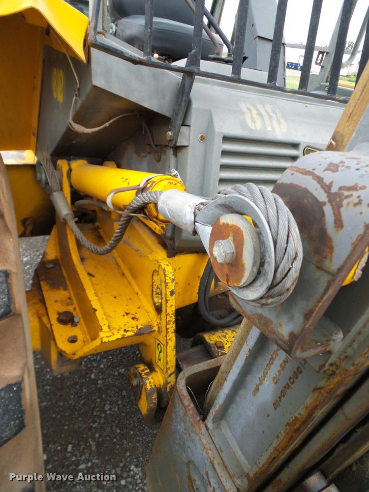 image for item DA6855 1995 JCB 930 forklift