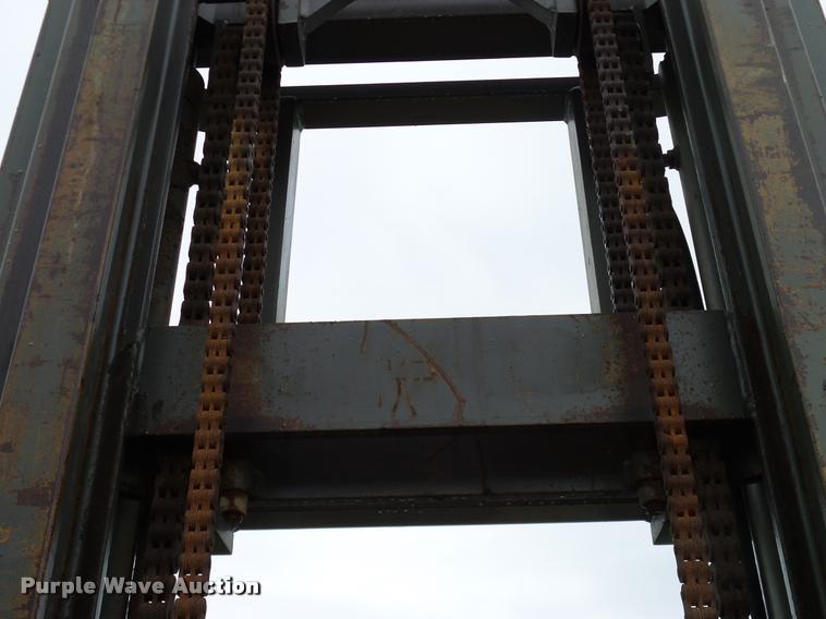 image for item DA6855 1995 JCB 930 forklift