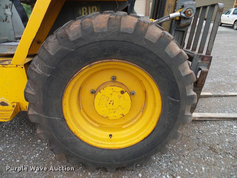 image for item DA6855 1995 JCB 930 forklift