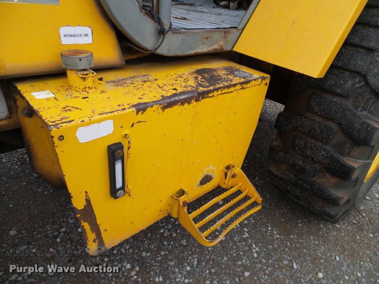 image for item DA6855 1995 JCB 930 forklift