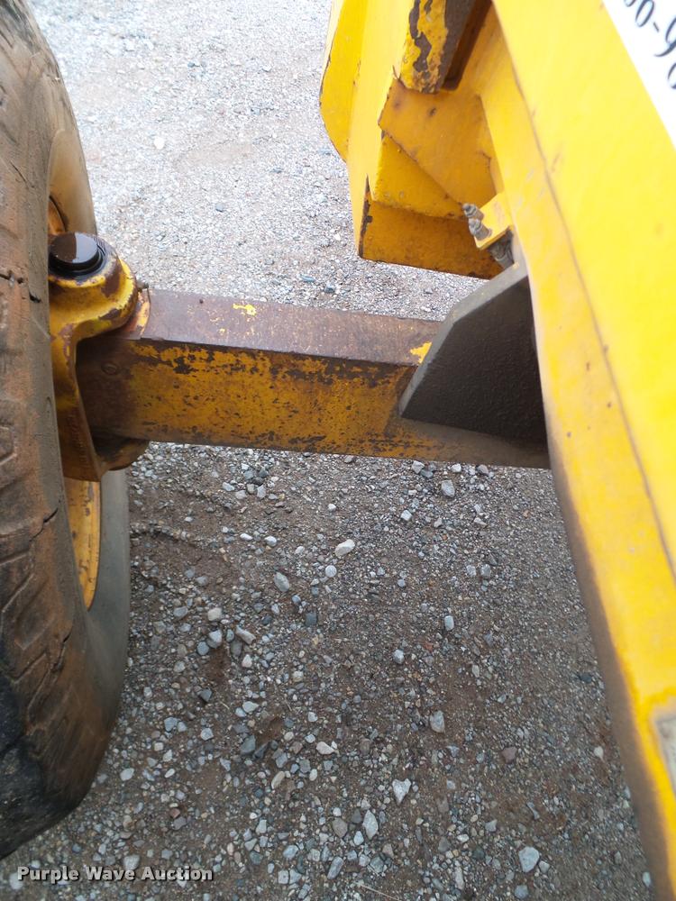 image for item DA6855 1995 JCB 930 forklift