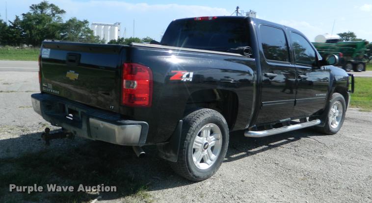 image for item DB1033 2012 Chevrolet Silverado 1500 Crew Cab pickup truck