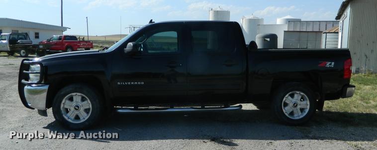 image for item DB1033 2012 Chevrolet Silverado 1500 Crew Cab pickup truck