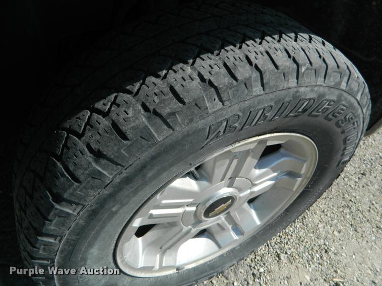 image for item DB1033 2012 Chevrolet Silverado 1500 Crew Cab pickup truck