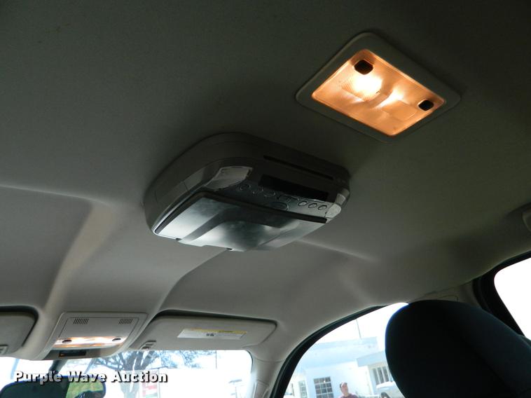 image for item DB1033 2012 Chevrolet Silverado 1500 Crew Cab pickup truck