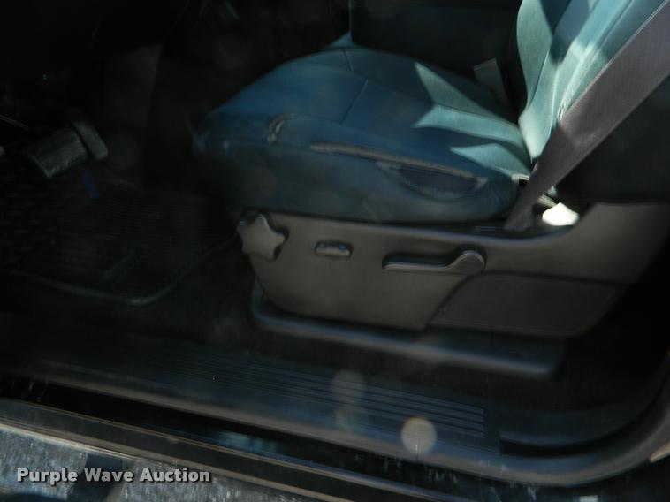 image for item DB1033 2012 Chevrolet Silverado 1500 Crew Cab pickup truck